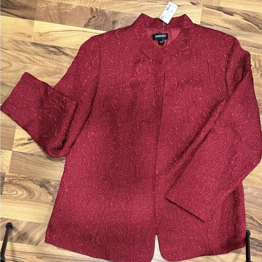 NWT Vintage Avenue Embossed Blazer Hook And Loop Closer Size 14-16